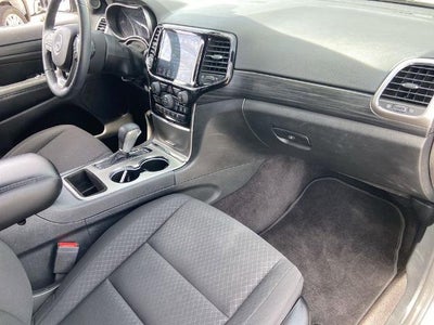 2019 Jeep Grand Cherokee Laredo E
