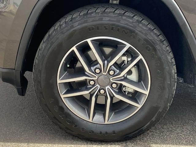2019 Jeep Grand Cherokee Laredo E