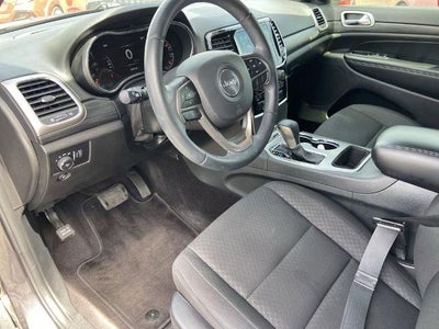 2019 Jeep Grand Cherokee Laredo E