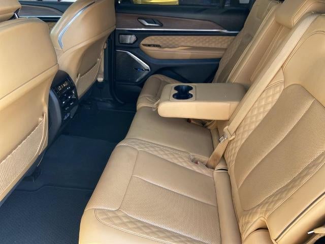 2023 Jeep Grand Cherokee L Summit