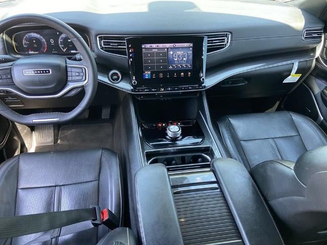 2024 Jeep Wagoneer L Base