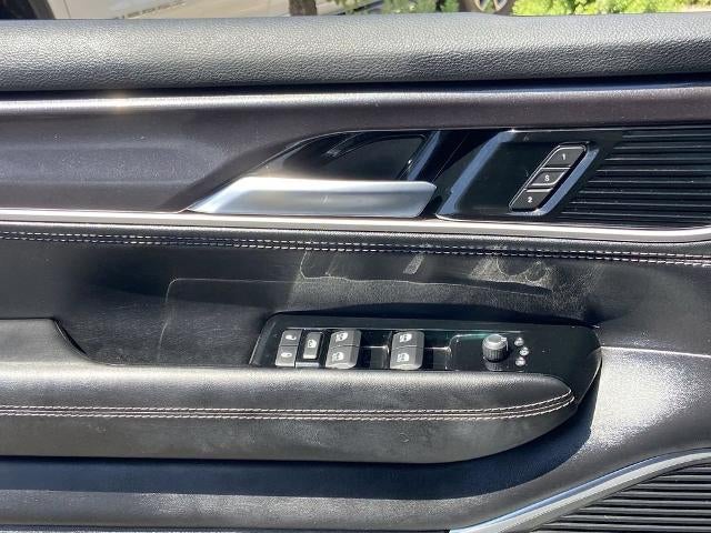 2024 Jeep Wagoneer L Base