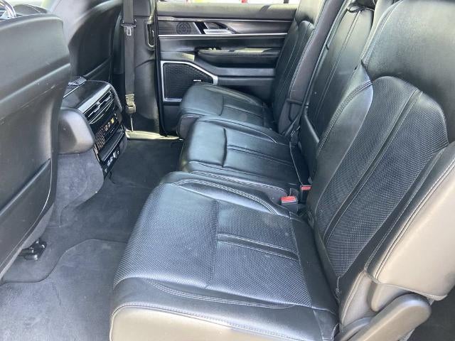 2024 Jeep Wagoneer L Base
