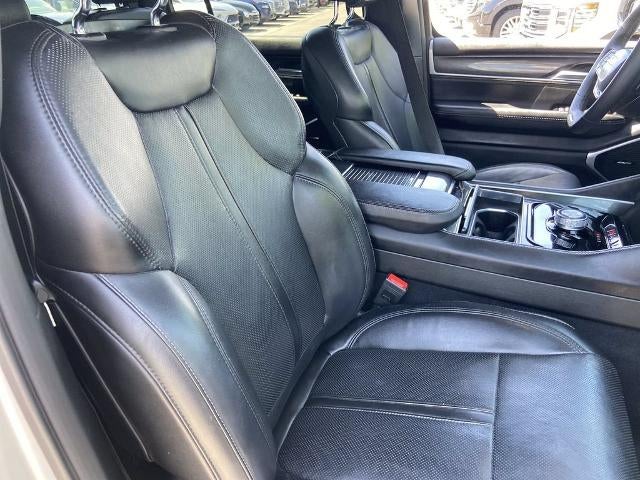 2024 Jeep Wagoneer L Base