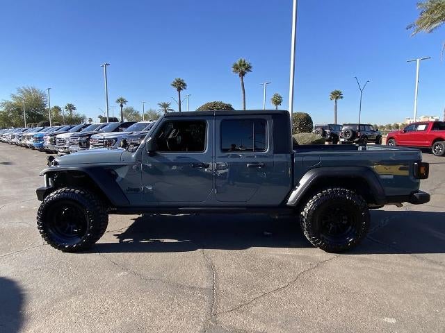 2024 Jeep Gladiator Sport photo 3