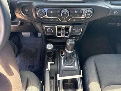 2023 Jeep Gladiator Willys
