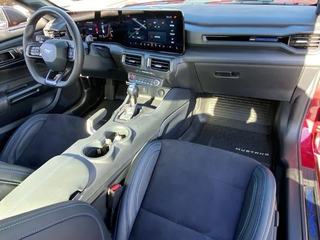 2025 Ford Mustang Dark Horse