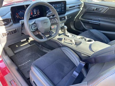 2025 Ford Mustang Dark Horse