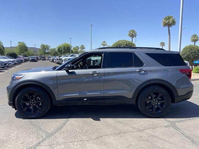 2022 Ford Explorer ST-Line