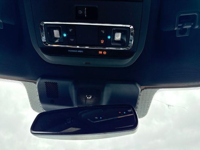 2025 Ford Super Duty F-350 SRW Platinum