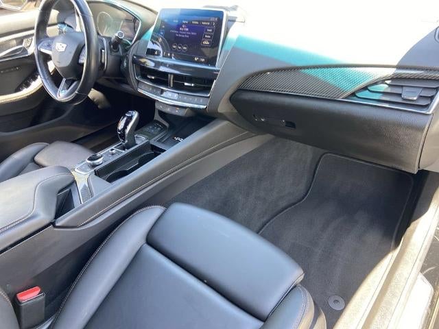 2022 Cadillac CT5 Sport