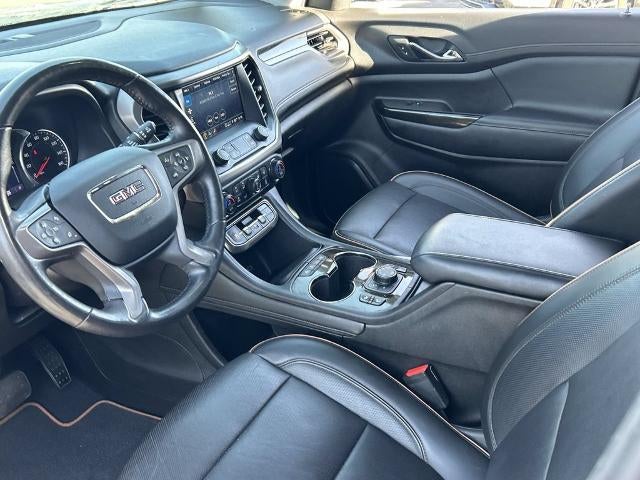 2022 GMC Acadia AT4