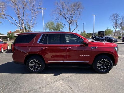 2025 GMC Yukon Elevation
