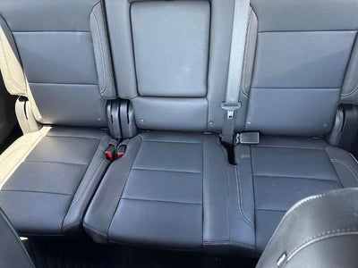 2025 GMC Yukon XL Elevation