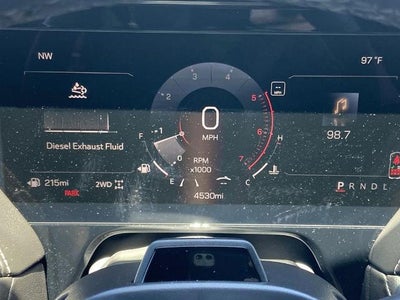 2025 GMC Yukon Elevation
