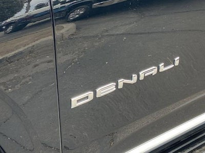 2025 GMC Yukon XL Denali