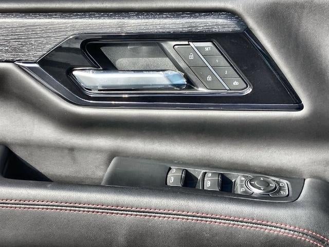 2025 GMC Yukon AT4 Ultimate