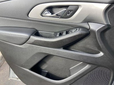 2023 Chevrolet Traverse LT