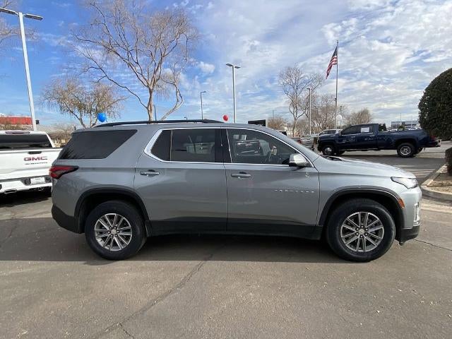 2023 Chevrolet Traverse LT