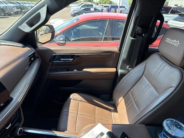 2025 Chevrolet Suburban High Country