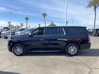 2022 Chevrolet Suburban LT