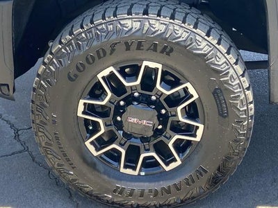 2025 GMC Sierra 2500 HD AT4
