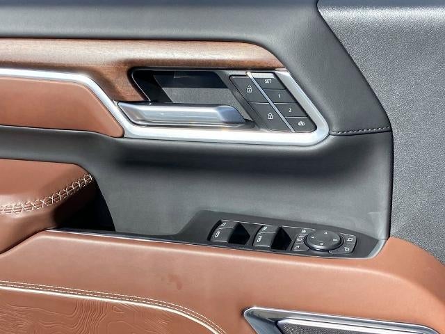 2025 GMC Sierra 3500 HD Denali Ultimate