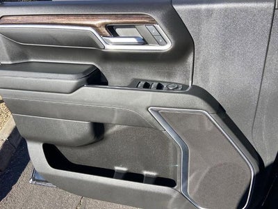 2024 GMC Sierra 1500 SLE