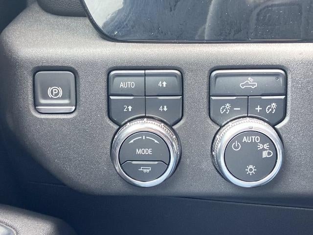 2025 GMC Sierra 1500 SLE