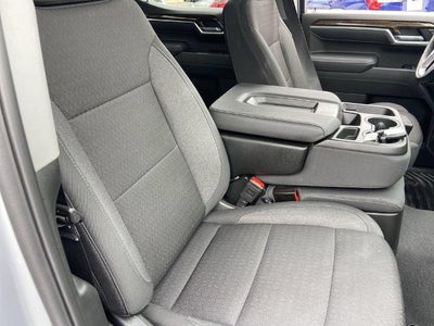 2025 GMC Sierra 1500 SLE