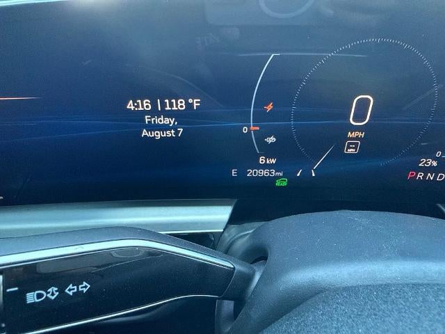 2024 Cadillac LYRIQ Sport