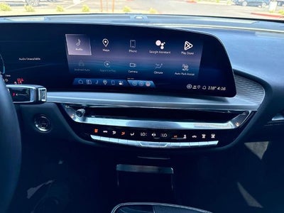 2024 Cadillac LYRIQ Sport