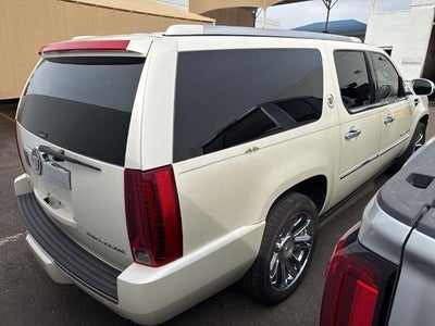 2014 Cadillac Escalade ESV Platinum Edition