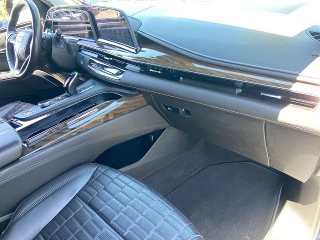 2023 Cadillac Escalade ESV Sport Platinum