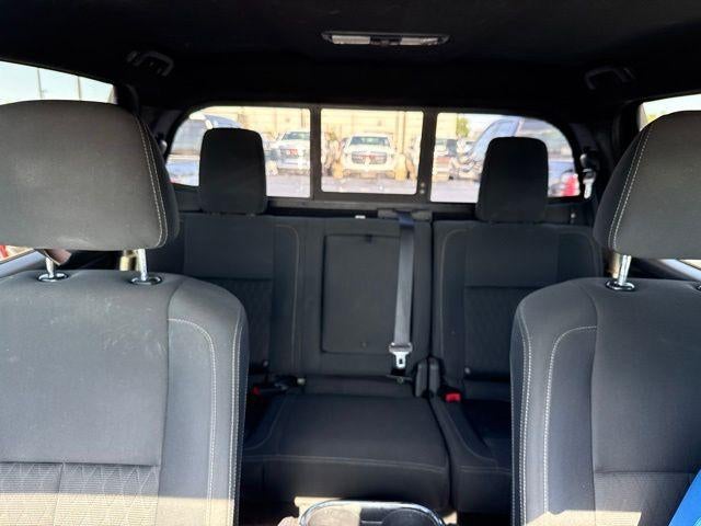2019 Nissan TITAN SV