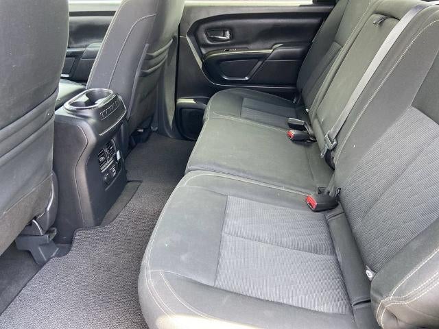 2019 Nissan TITAN SV