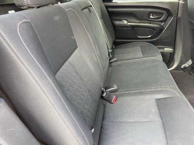 2019 Nissan TITAN SV