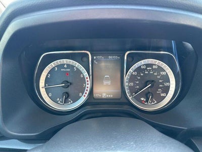 2019 Nissan TITAN SV