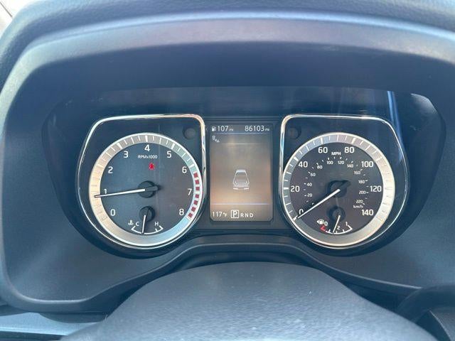 2019 Nissan TITAN SV