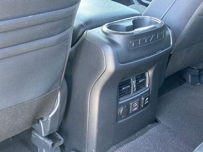 2019 Nissan TITAN SV
