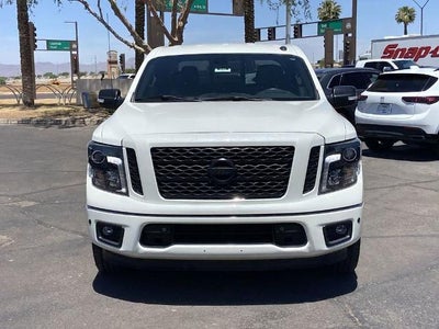 2019 Nissan TITAN SV
