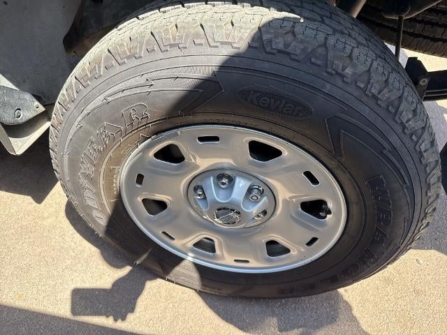 2022 Nissan Titan XD S