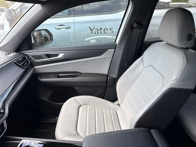 2024 Volkswagen Atlas Cross Sport 2.0T SEL R-Line