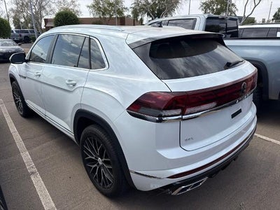 2024 Volkswagen Atlas Cross Sport 2.0T SEL R-Line