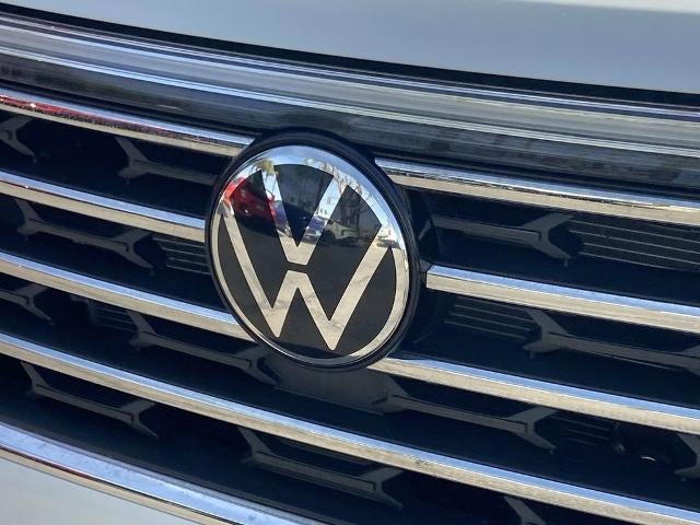 2025 Volkswagen Atlas 2.0T SE