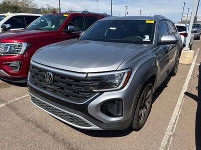 2024 Volkswagen Atlas Cross Sport 2.0T SE w/Technology