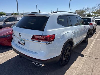 2022 Volkswagen Atlas 3.6L V6 SE w/Technology