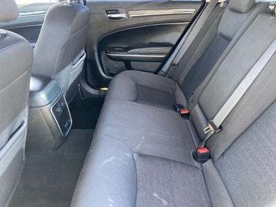 2022 Chrysler 300 Touring