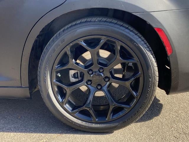 2022 Chrysler 300 Touring