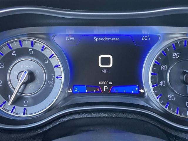 2022 Chrysler 300 Touring